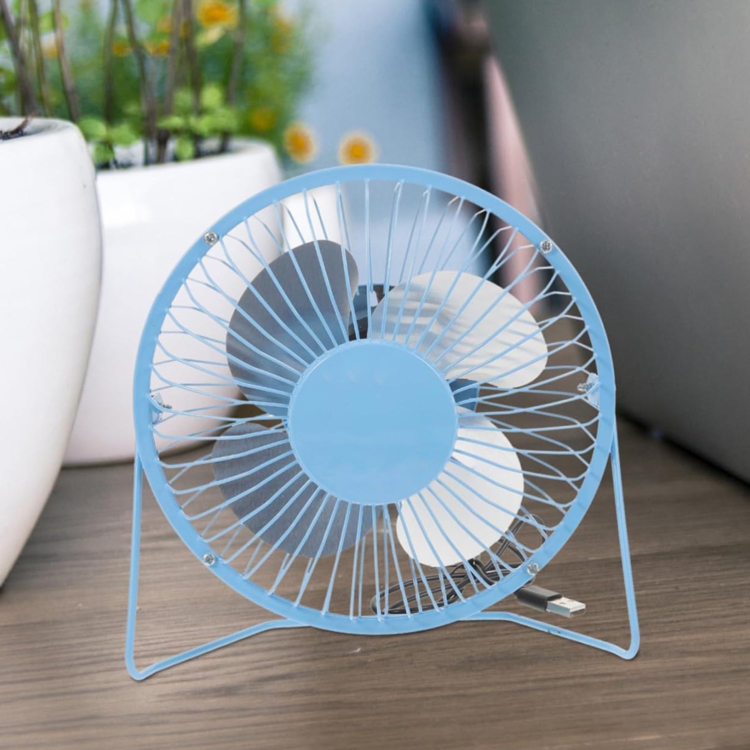 USB Table Desk Personal Metal Electronic Fan, Compatible with Computers, Laptops, Student Dormitory, Suitable For Office, School Use (1 Pc) - Bhavnagar Deodap