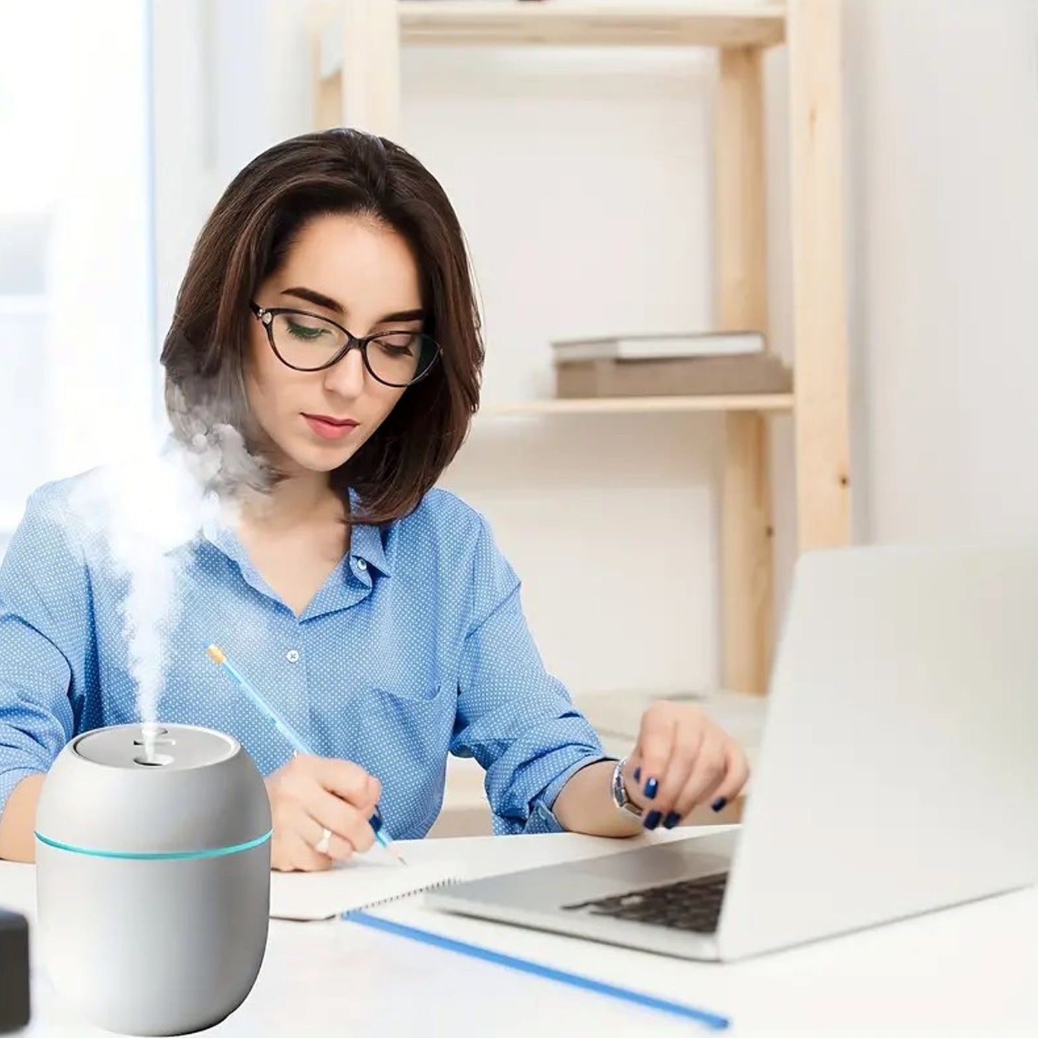 Portable Lighting Mini Humidifier, USB Personal Desktop Air Humidifier for Baby Bedroom Travel Office Home with Light, Cool Mist Humidifier, Essential Oil Diffusers, Cool Mist Humidifiers (250 ML) - Bhavnagar Deodap