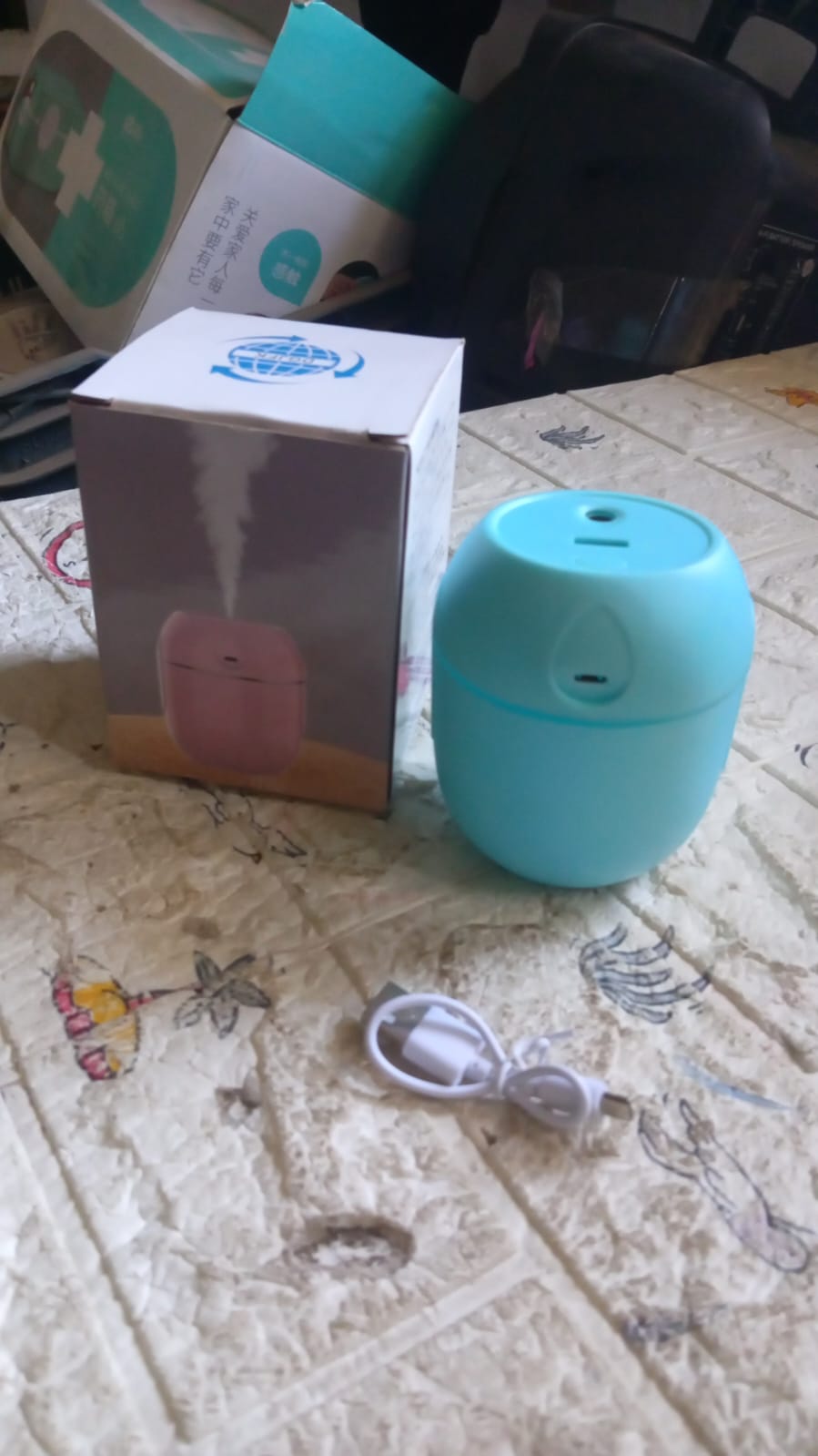 Portable Lighting Mini Humidifier, USB Personal Desktop Air Humidifier for Baby Bedroom Travel Office Home with Light, Cool Mist Humidifier, Essential Oil Diffusers, Cool Mist Humidifiers (250 ML) - Bhavnagar Deodap