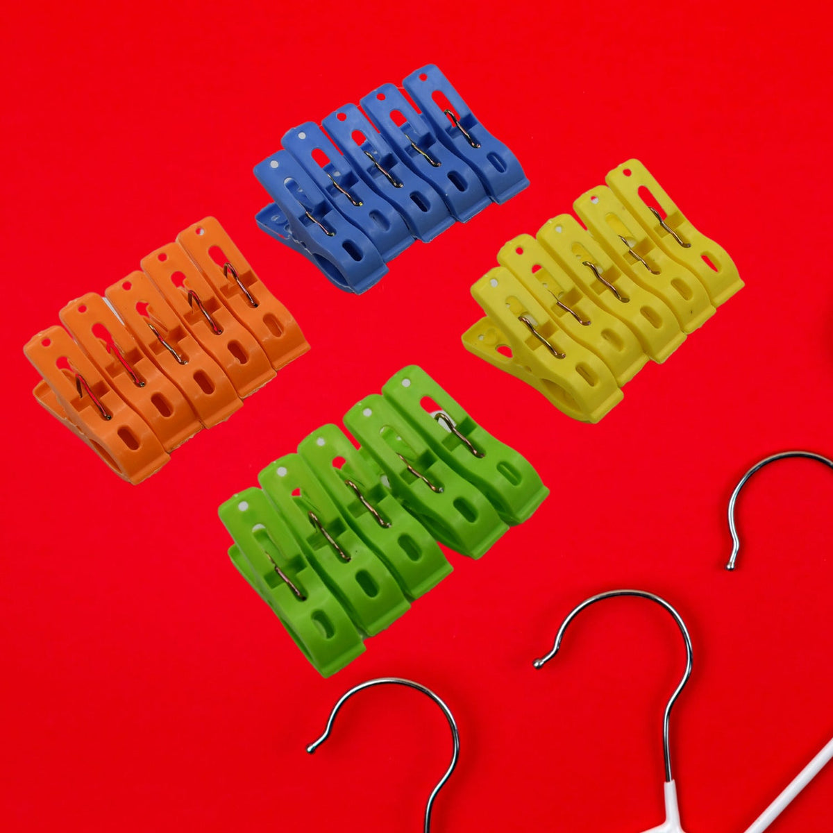 Multifunction Plastic Heavy Quality Cloth Hanging Clips, Plastic Laundry Clothes Pins Set of 20 Pieces - Bhavnagar Deodap