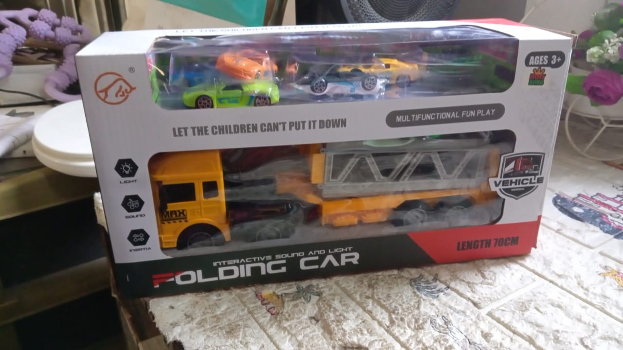 Realistic Long-Haul Toy Vehicle Transport Playset with Lights and Sound - Bhavnagar Deodap