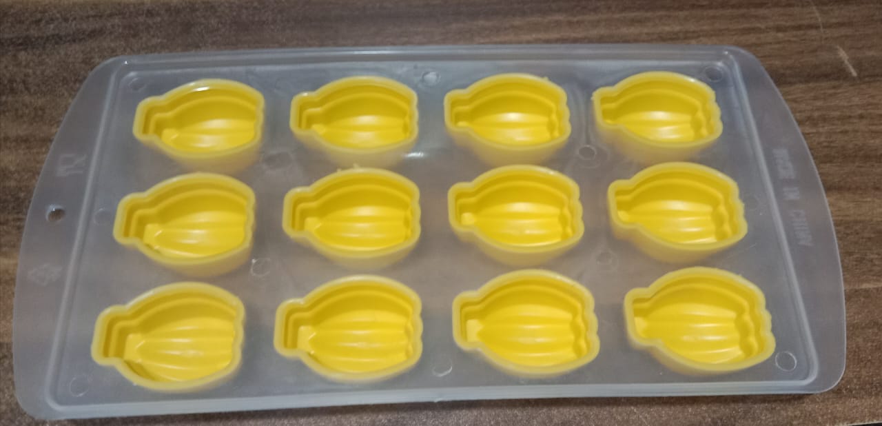 Silicone Mold Ice Cube Trayhttps://admin.shopify.com/store/a5aec8/products?query=5705 Creative Sweet Multi Type Ice Tray Buckets, Ice Cube Trays Multi Fruit Shape Ice Tray (1 Pc) - Bhavnagar Deodap