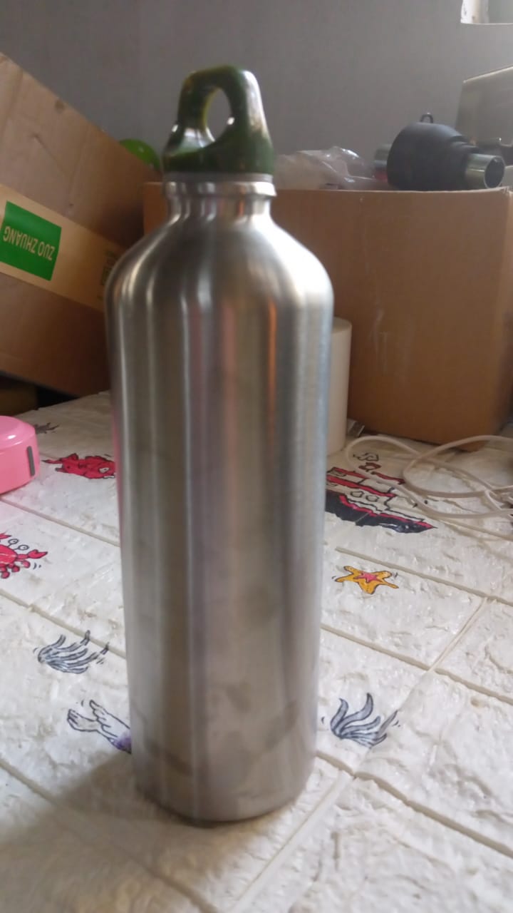 Stainless Steel Water Bottle (750ml, Leakproof, Hot & Cold) - Bhavnagar Deodap