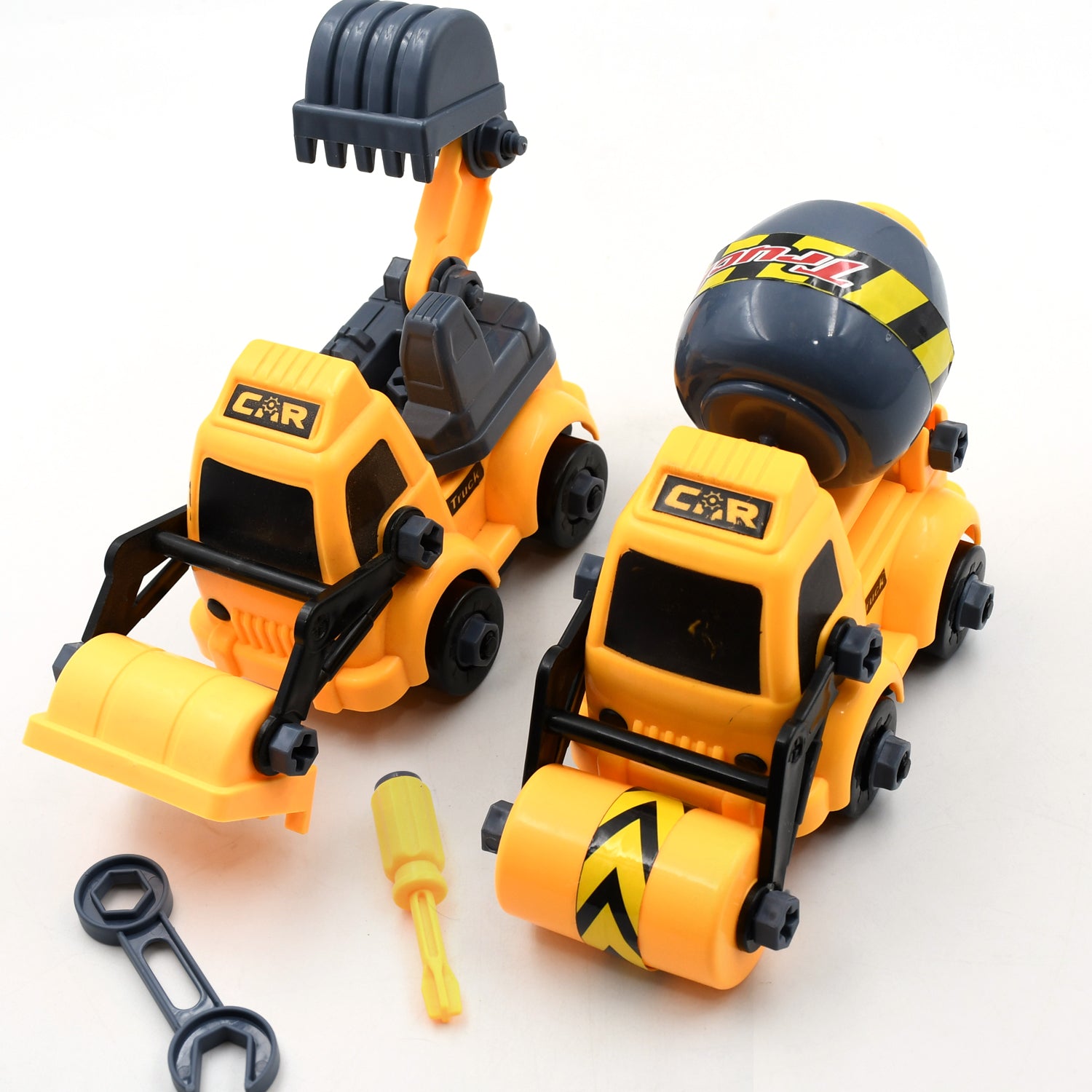 Engineering vehicles Nut Assembly Vehicle Toy, DIY Nut Assembly Vehicle Model Toy Highly Simulation Children Kids Car Model Toy Set (2 Pc Set) - Bhavnagar Deodap