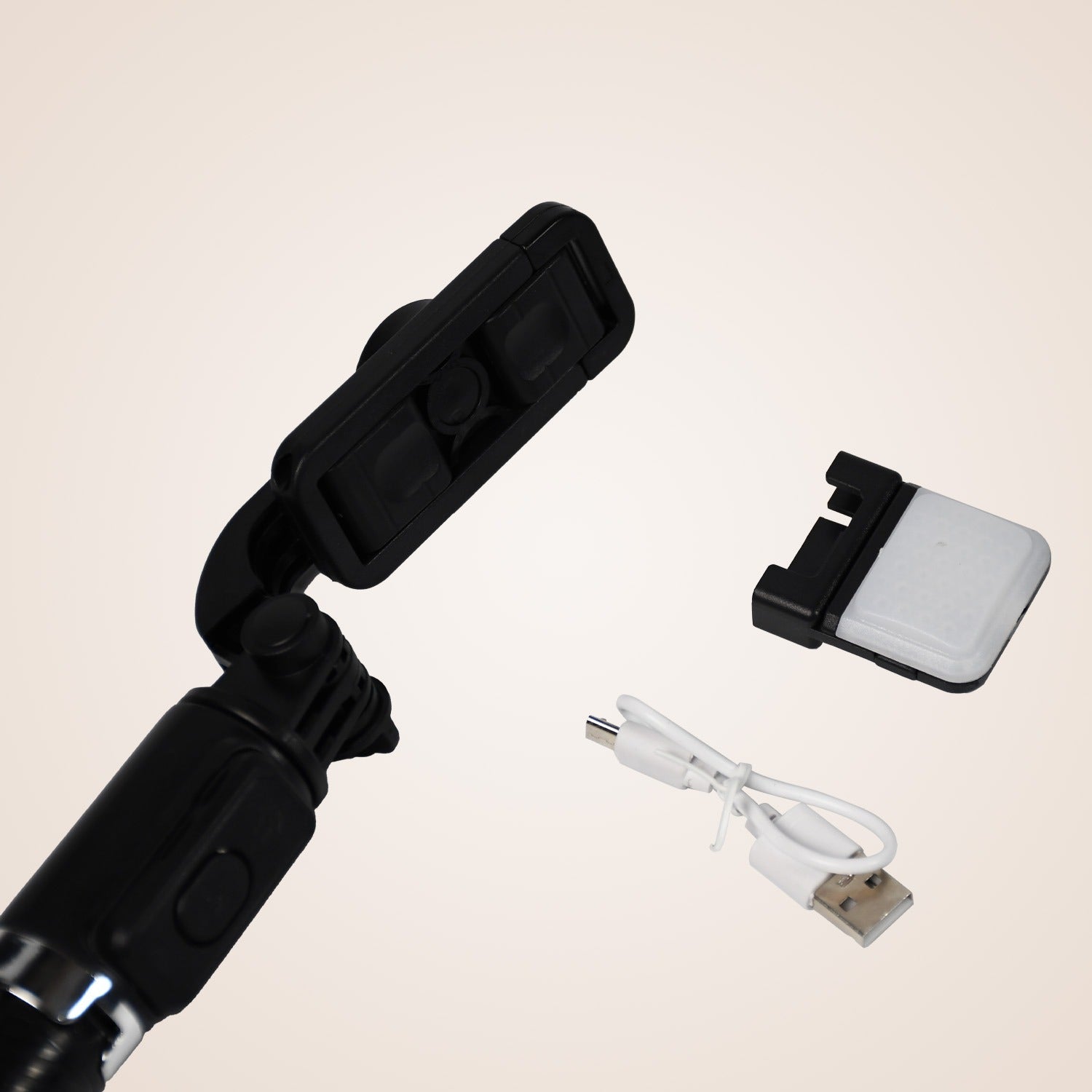 6400 Bluetooth Selfie Stick, Portable Phone Tripod Stand for Mobile. 