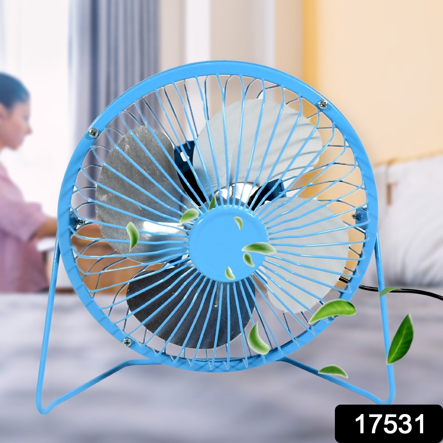 USB Table Desk Personal Metal Electronic Fan, Compatible with Computers, Laptops, Student Dormitory, Suitable For Office, School Use (1 Pc) - Bhavnagar Deodap