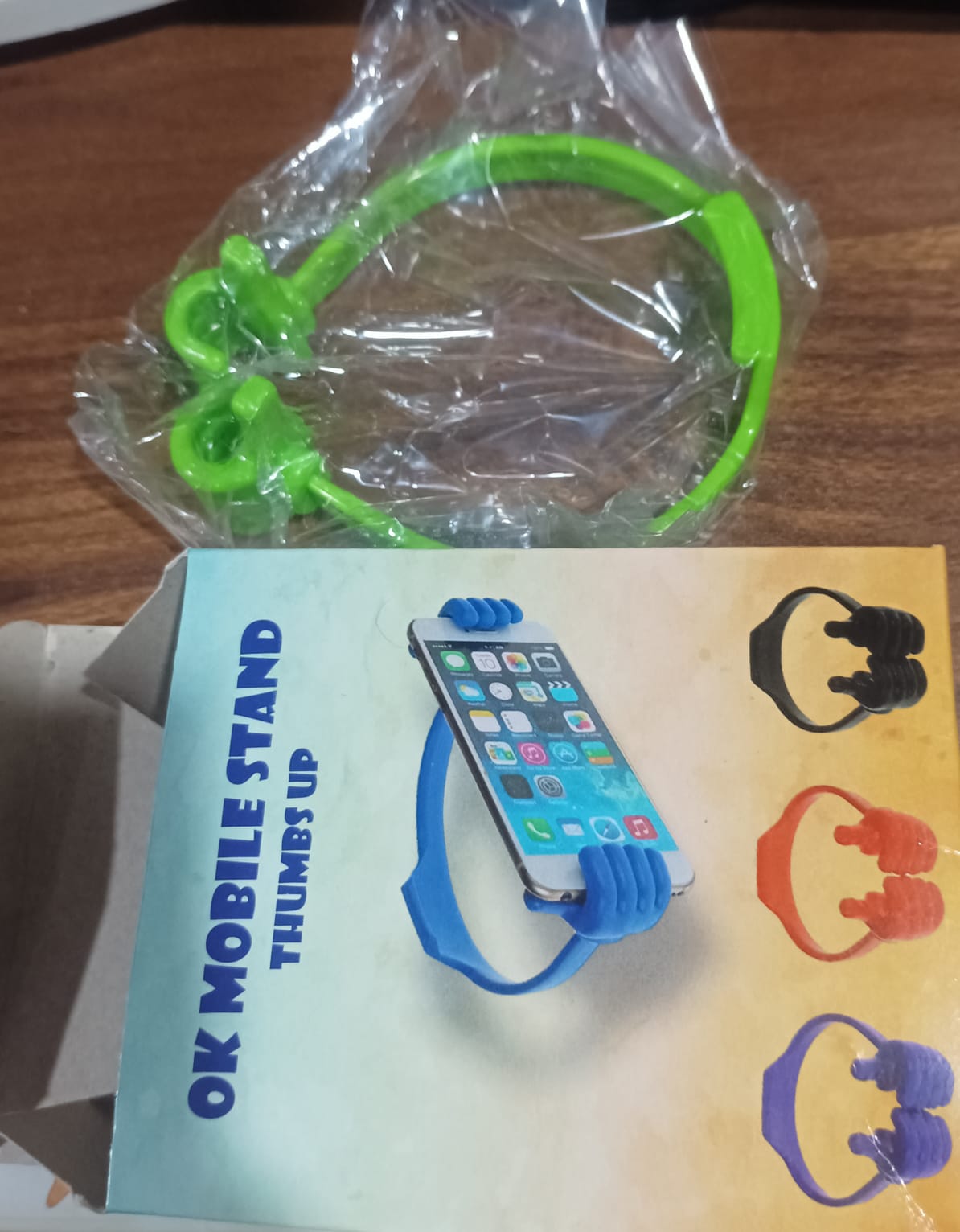 Hand Shape Mobile Stand used in all kinds of places including household and offices as a mobile supporting stand (1 Pc / With Color Box)  - Bhavnagar Deodap