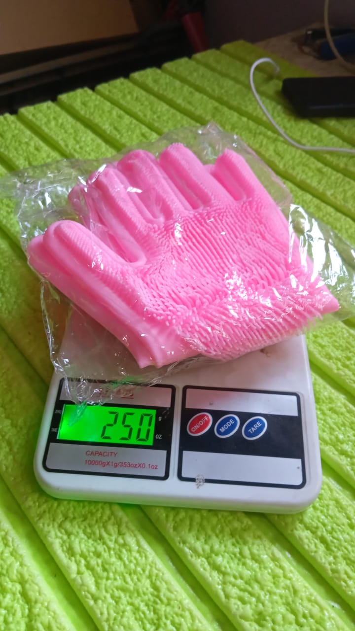 Dishwashing Gloves with Scrubber| Silicone Cleaning Reusable Scrub Gloves for Wash Dish Kitchen| Bathroom| Pet Grooming Wet and Dry Glove (1 Pair, 250 Gm) - Bhavnagar Deodap