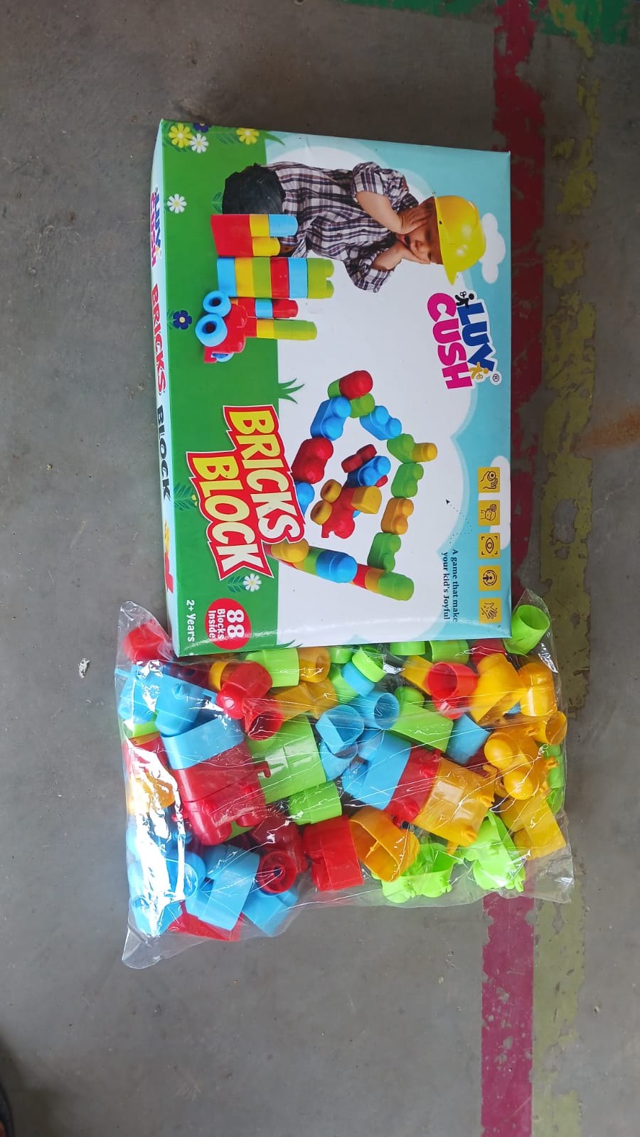 Bricks Blocks Building toy  (88 Pcs Building Blocks) - Bhavnagar Deodap